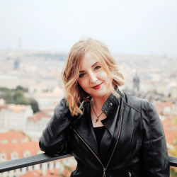 author-pic